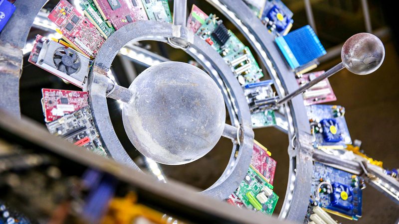 制造业软件定制开发与标准软件：如何选择更适合的解决方案